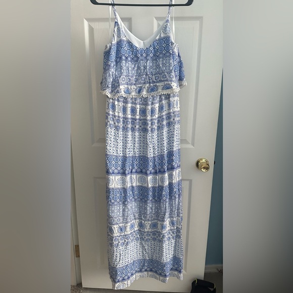 Maxi Dress - Picture 2 of 4
